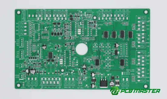 Illustration of how an LDO power module regulates voltage using a low dropout regulator