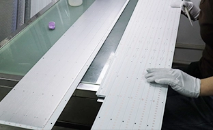 Final quality control inspection of PCB prototypes